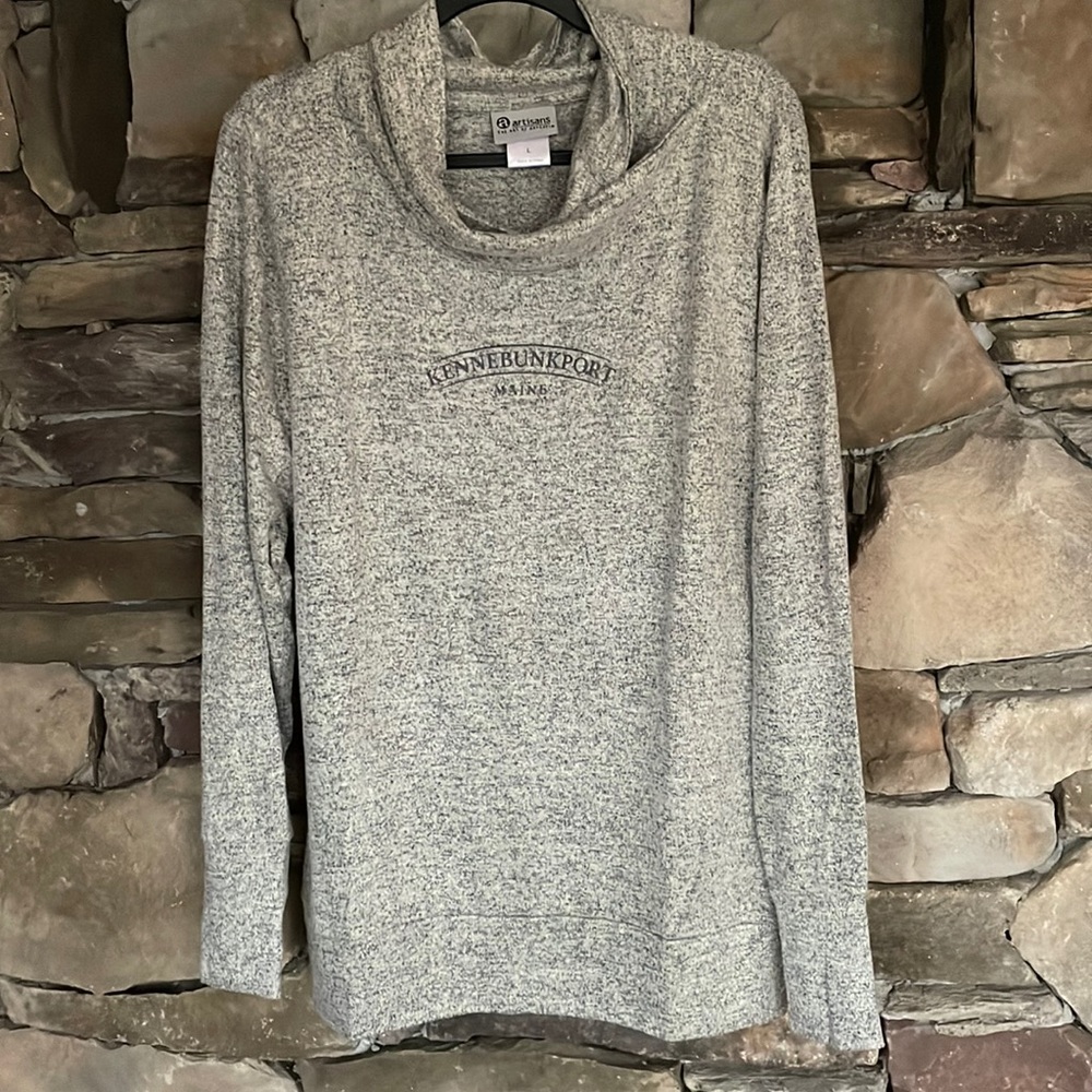 Women’s Artisans top